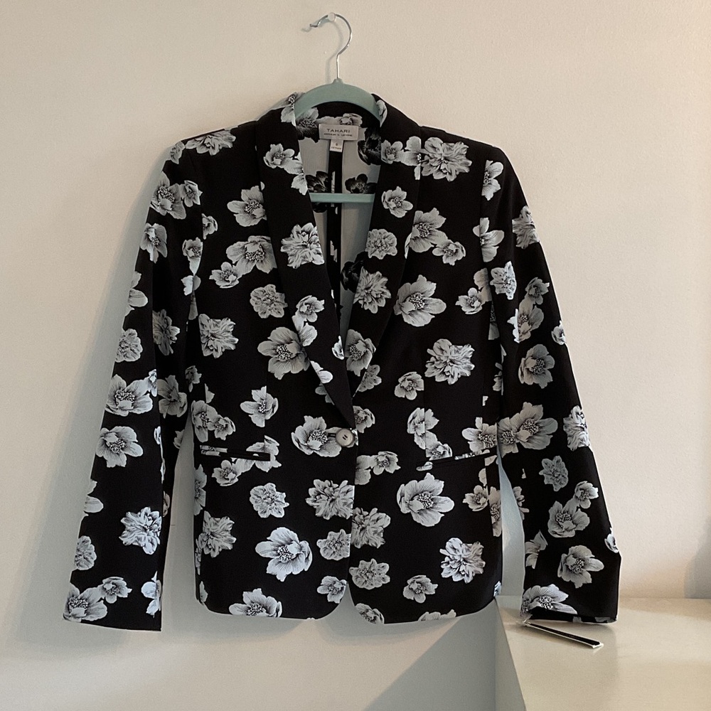 Tahari Floral Print Blazer